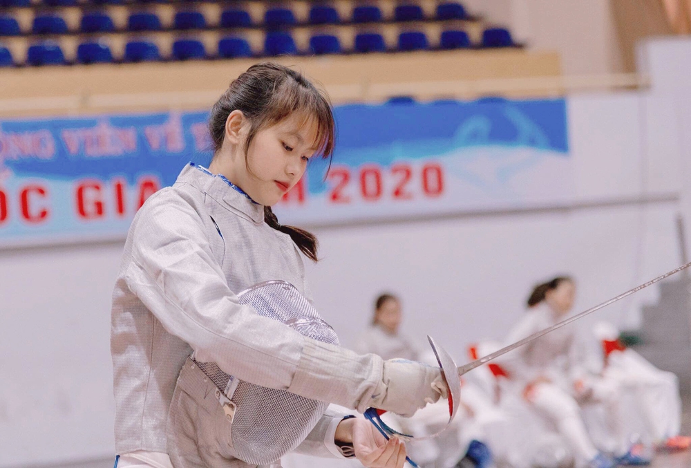 Ngỡ ngàng nhan sắc của hoa khôi đội tuyển đấu kiếm Việt Nam dự SEA Games 2025 - Ảnh 1. Ngỡ ngàng nhan sắc của hoa khôi đội tuyển đấu kiếm Việt Nam dự SEA Games 2025 - Ảnh 1.