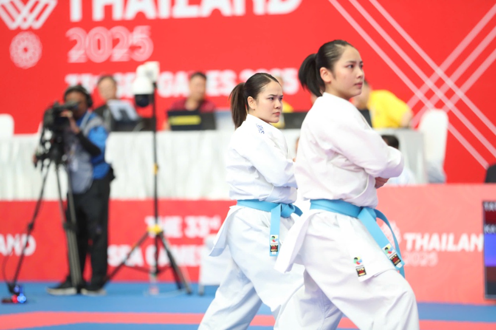 Tấm HCV thứ 5 cho Việt Nam ở SEA Games 2025 thuộc về karate - Ảnh 2. Tấm HCV thứ 5 cho Việt Nam ở SEA Games 2025 thuộc về karate - Ảnh 2.