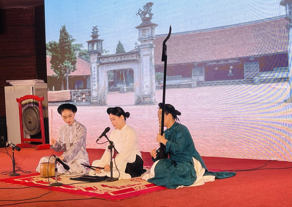 Tỏa sáng 17 Di sản Văn hóa phi vật thể của Việt Nam được UNESCO ghi danh - Ảnh 4. Tỏa sáng 17 Di sản Văn hóa phi vật thể của Việt Nam được UNESCO ghi danh - Ảnh 4.