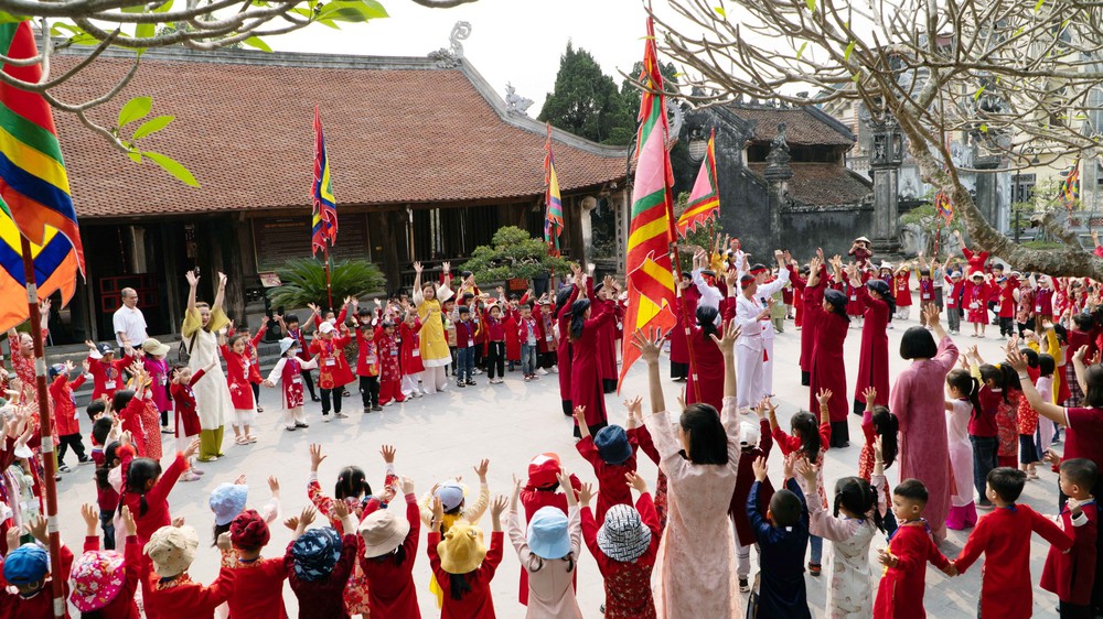 Tỏa sáng 17 Di sản Văn hóa phi vật thể của Việt Nam được UNESCO ghi danh - Ảnh 6. Tỏa sáng 17 Di sản Văn hóa phi vật thể của Việt Nam được UNESCO ghi danh - Ảnh 6.