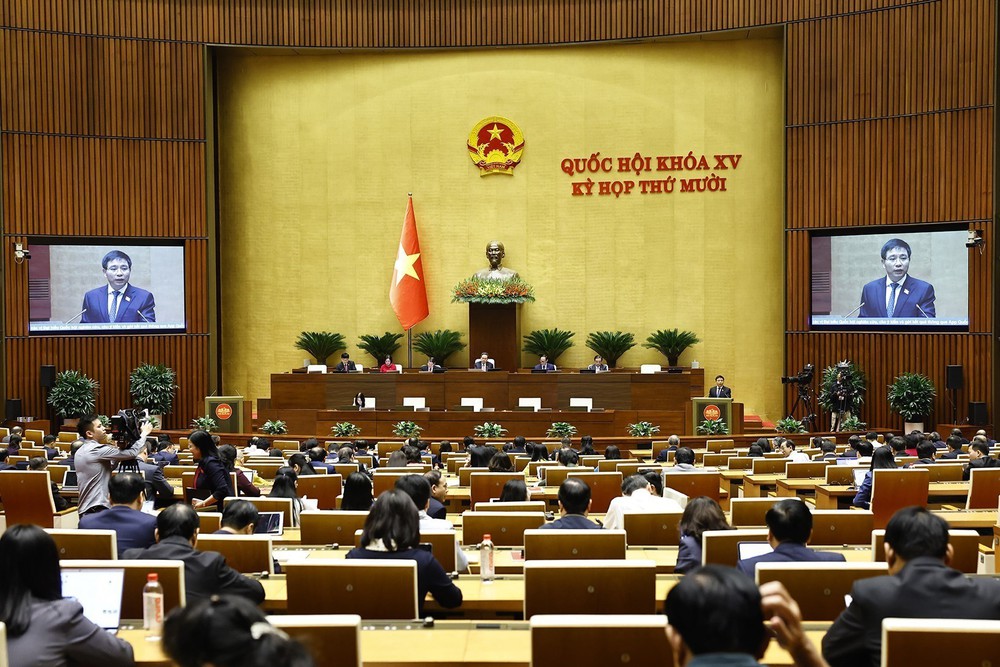 Quốc hội thông qua nghị quyết và luật về các dự án trọng điểm quốc gia - Ảnh 2.