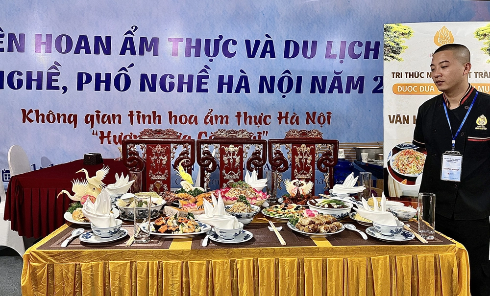 Trải nghiệm ẩm thực và thủ công mỹ nghệ độc đáo tại Hà Nội - Ảnh 18. Trải nghiệm ẩm thực và thủ công mỹ nghệ độc đáo tại Hà Nội - Ảnh 18.