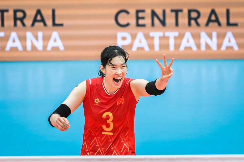Tuyển bóng chuyền nữ Việt Nam toàn thắng ở vòng bảng, gặp Philippines ở bán kết SEA Games 2025 - Ảnh 2.
