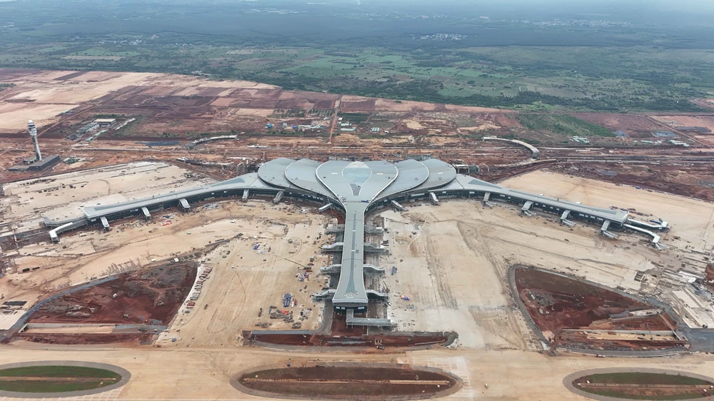 Hơn 15.000 người nỗ lực để sân bay Long Thành đón chuyến bay đầu vào ngày 19/12 - Ảnh 1.