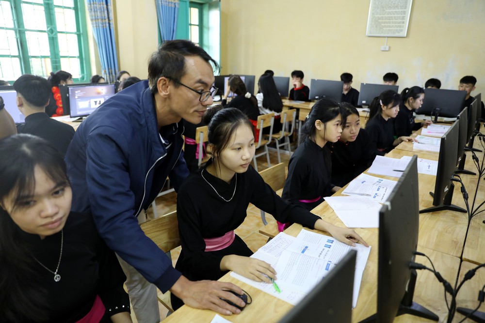 Dấu ấn Kỳ họp thứ 10, Quốc hội khóa XV: Kiến tạo phát triển, pháp luật đi trước một bước - Ảnh 3. Dấu ấn Kỳ họp thứ 10, Quốc hội khóa XV: Kiến tạo phát triển, pháp luật đi trước một bước - Ảnh 3.