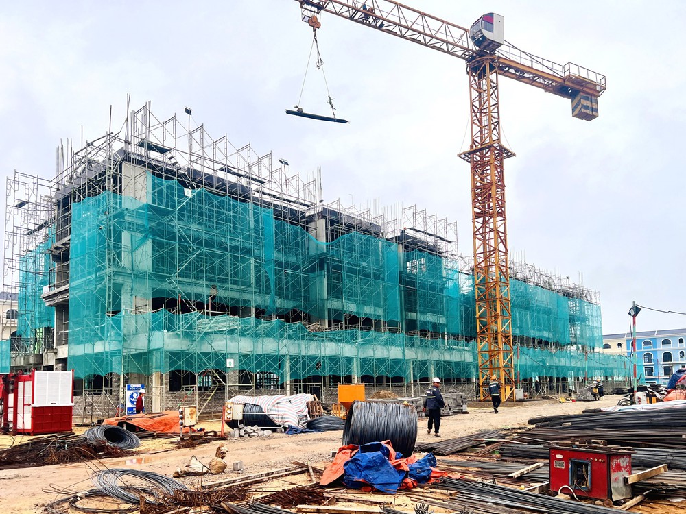 Thủ tướng yêu cầu tăng cường minh bạch, phòng ngừa tiêu cực trong xét duyệt, mua bán, cho thuê nhà ở xã hội - Ảnh 4.