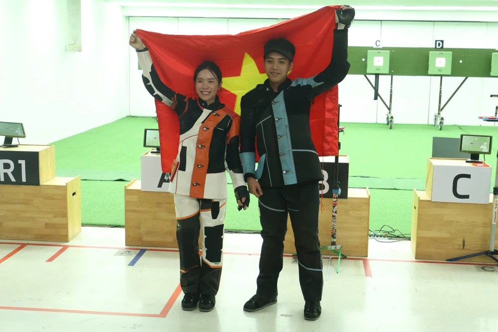 TRỰC TIẾP SEA Games 2025 hôm nay ngày 12/12: Mộng Tuyền và Tâm Quang giành HCV bắn súng - Ảnh 2.