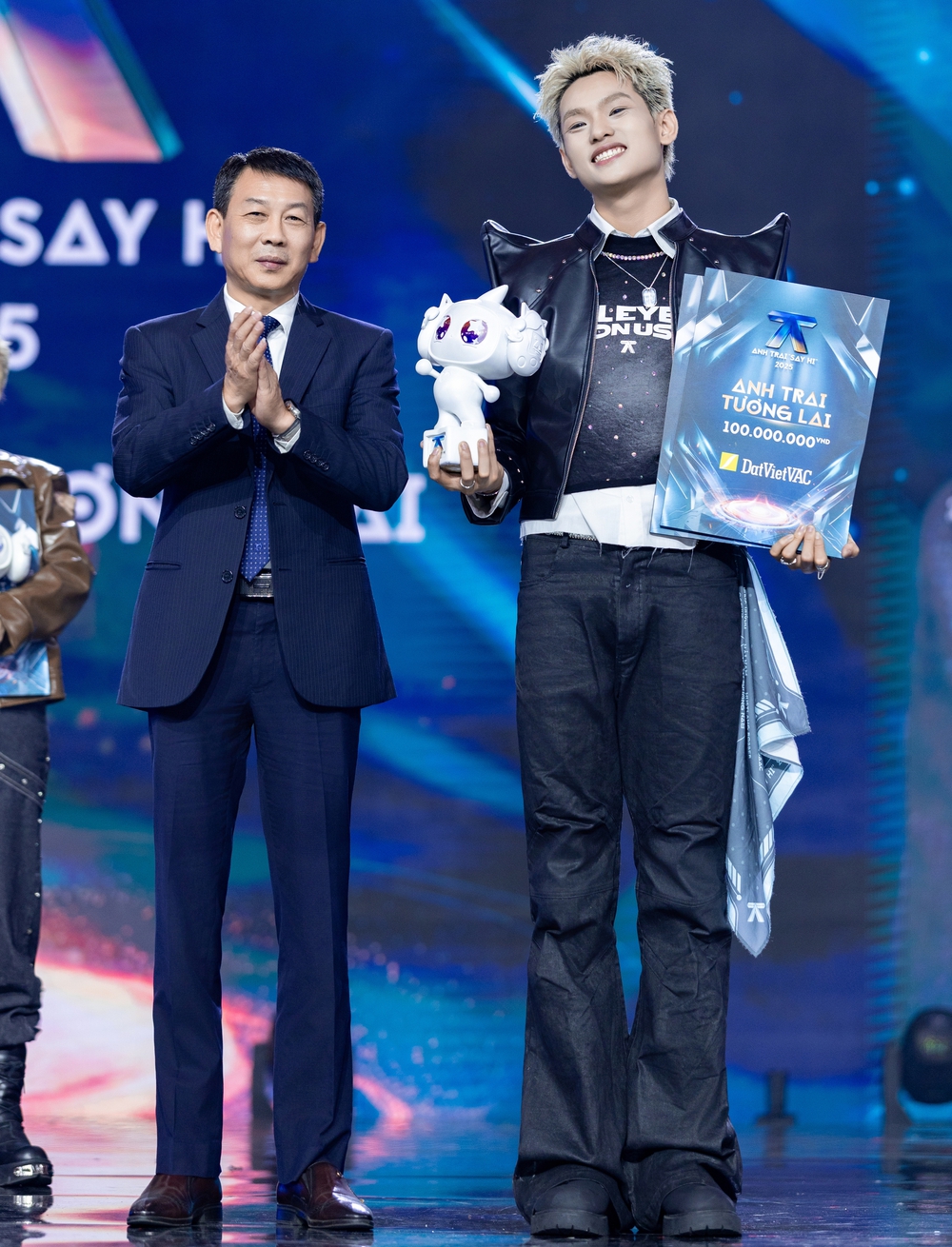 Anh trai say hi 2025: buitruonglinh giành giải thưởng đặc biệt do Ban tổ chức trao tặng - Ảnh 1. Anh trai say hi 2025: buitruonglinh giành giải thưởng đặc biệt do Ban tổ chức trao tặng - Ảnh 1.