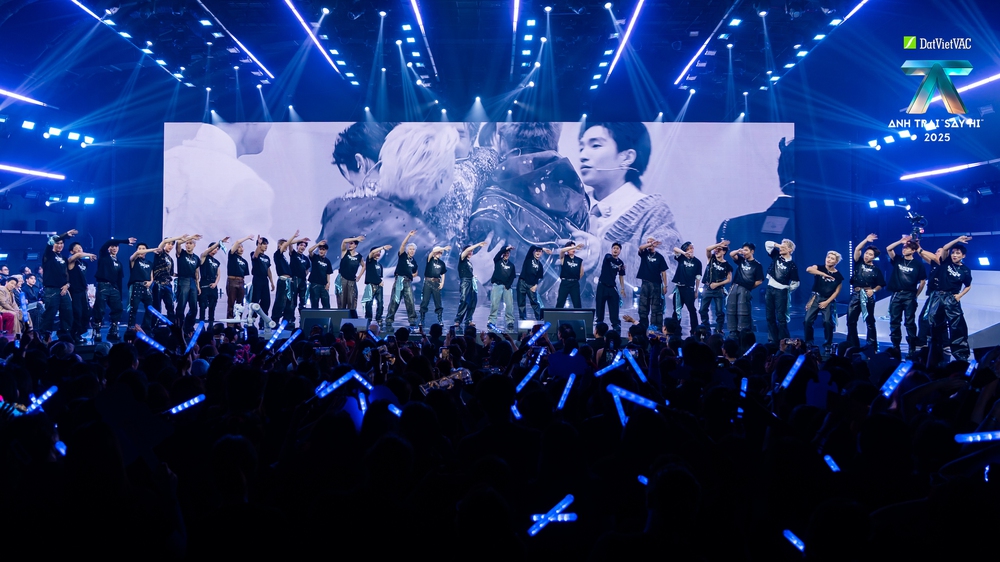 Anh trai say hi 2025: buitruonglinh giành giải thưởng đặc biệt do Ban tổ chức trao tặng - Ảnh 2. Anh trai say hi 2025: buitruonglinh giành giải thưởng đặc biệt do Ban tổ chức trao tặng - Ảnh 2.