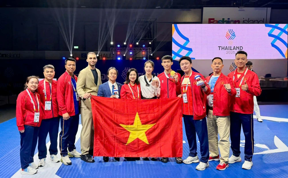 Taekwondo Việt Nam vượt chỉ tiêu ở SEA Games 2025: Vàng trong gian khó, bản lĩnh giữa sóng gió - Ảnh 1. SEA Games 2025