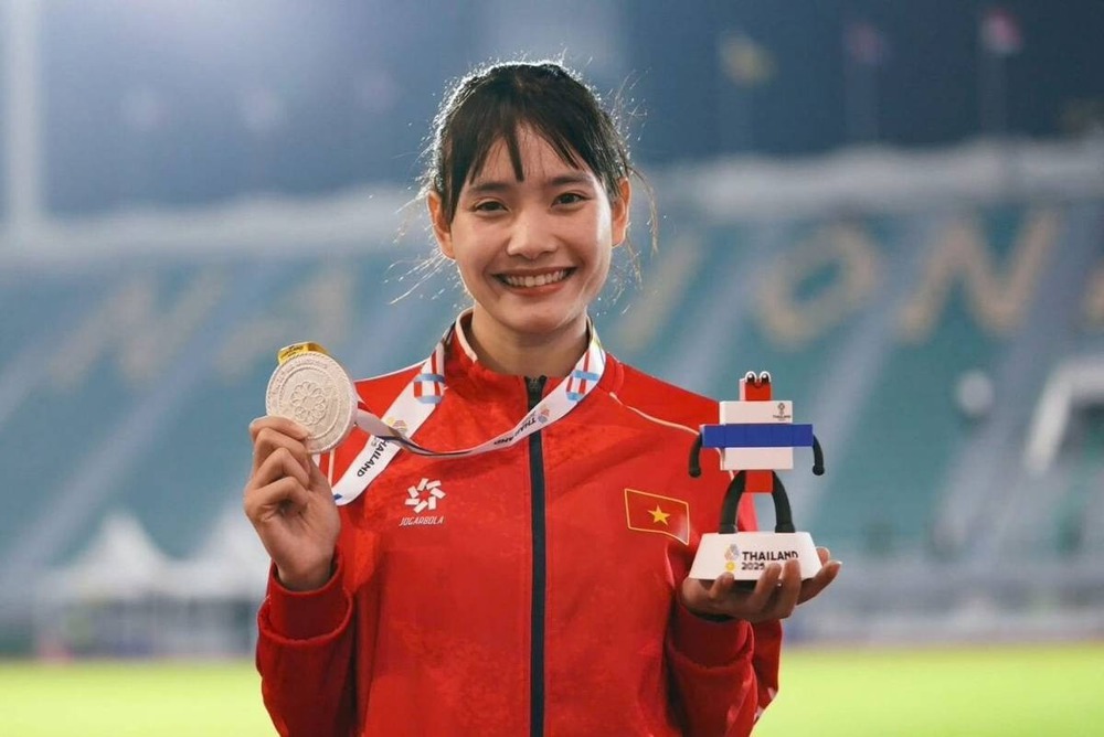 Truyền thông Thái Lan phát sốt với nhan sắc VĐV Việt Nam tại SEA Games 2025, ví là 'nàng tiên điền kinh' - Ảnh 4. Truyền thông Thái Lan phát sốt với nhan sắc VĐV Việt Nam tại SEA Games 2025, ví là 'nàng tiên điền kinh' - Ảnh 4.