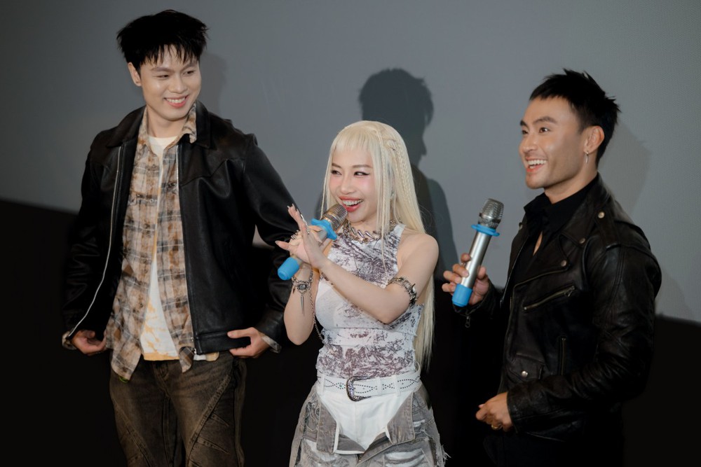 Hằng BingBoong tái xuất V-biz với MV "Kèo thơm" - Ảnh 2. Hằng BingBoong tái xuất V-biz với MV "Kèo thơm" - Ảnh 2.