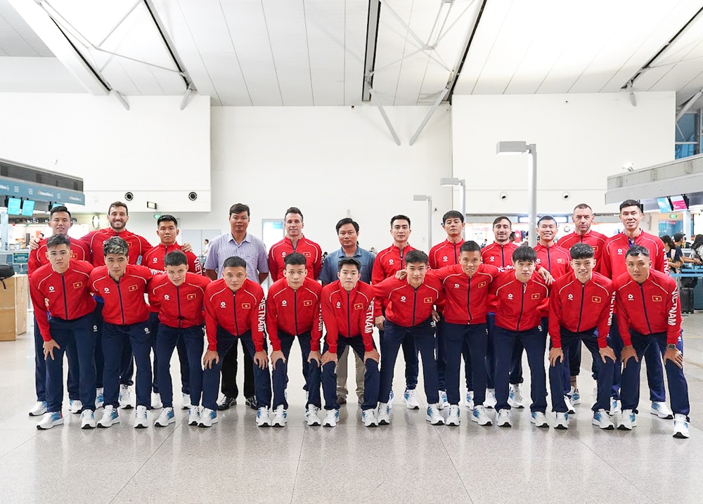 Futsal nam lên đường dự SEA Games 33, mục tiêu số một là vào trận chung kết - Ảnh 1. Futsal nam lên đường dự SEA Games 33, mục tiêu số một là vào trận chung kết - Ảnh 1.