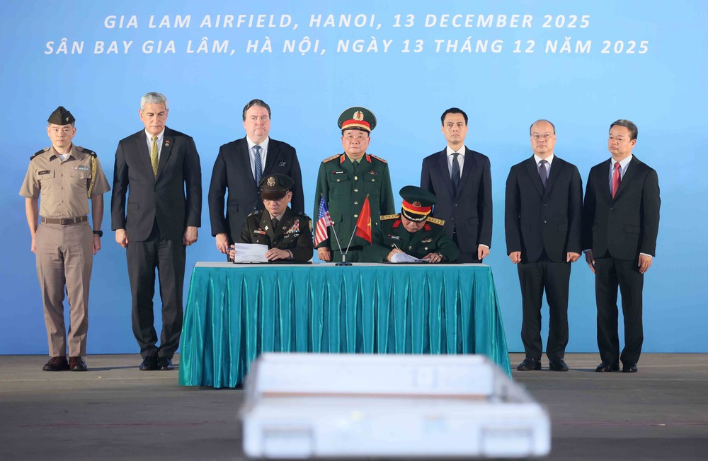 Hồi hương hài cốt quân nhân Hoa Kỳ mất tích trong chiến tranh Việt Nam - Ảnh 5. Hồi hương hài cốt quân nhân Hoa Kỳ mất tích trong chiến tranh Việt Nam - Ảnh 5.