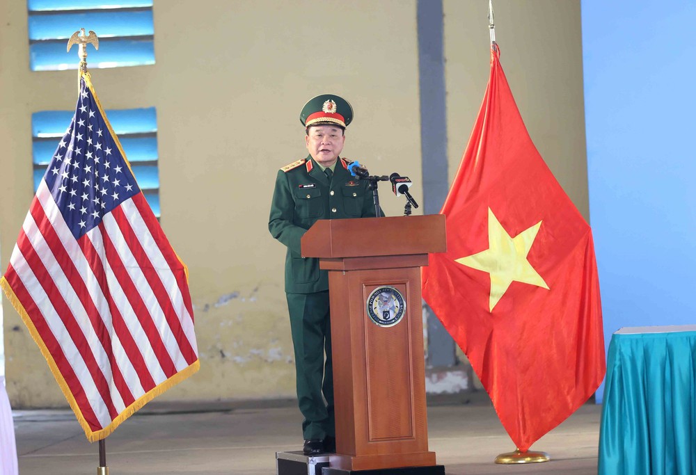 Hồi hương hài cốt quân nhân Hoa Kỳ mất tích trong chiến tranh Việt Nam - Ảnh 1. Hồi hương hài cốt quân nhân Hoa Kỳ mất tích trong chiến tranh Việt Nam - Ảnh 1.