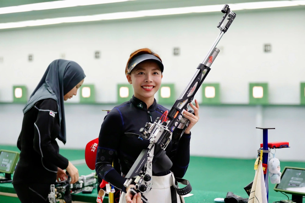 TRỰC TIẾP SEA Games 2025 hôm nay 13/12: Huy Hoàng, Trần Văn Nguyễn Quốc dễ dàng qua vòng loại - Ảnh 4. TRỰC TIẾP SEA Games 2025 hôm nay 13/12: Huy Hoàng, Trần Văn Nguyễn Quốc dễ dàng qua vòng loại - Ảnh 4.