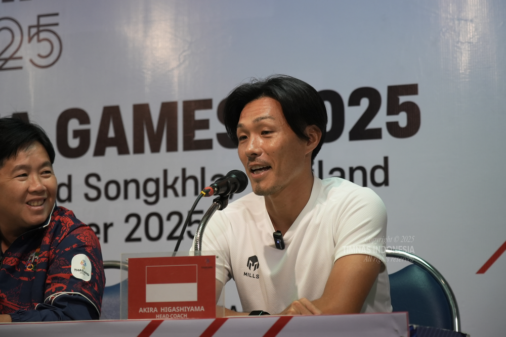 Thua 0-5 trước ĐT nữ Việt Nam ở bán kết SEA Games, HLV Nhật Bản lên tiếng - Ảnh 1. Thua 0-5 trước ĐT nữ Việt Nam ở bán kết SEA Games, HLV Nhật Bản lên tiếng - Ảnh 1.