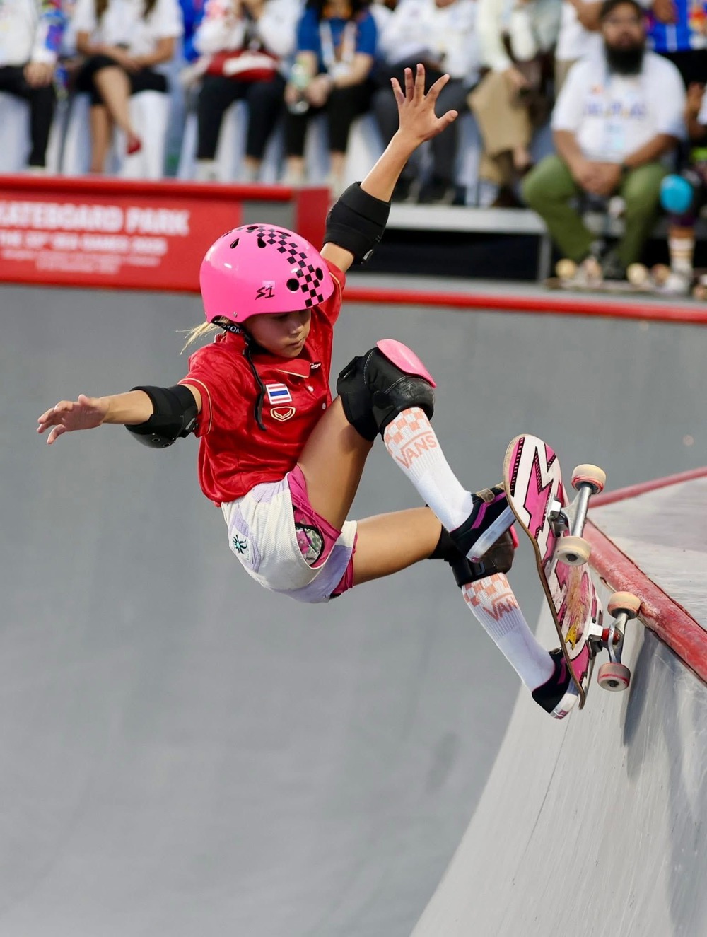 Ngôi sao 9 tuổi trở thành VĐV nhỏ tuổi nhất tranh tài tại SEA Games 2025 - Ảnh 3. Ngôi sao 9 tuổi trở thành VĐV nhỏ tuổi nhất tranh tài tại SEA Games 2025 - Ảnh 3.