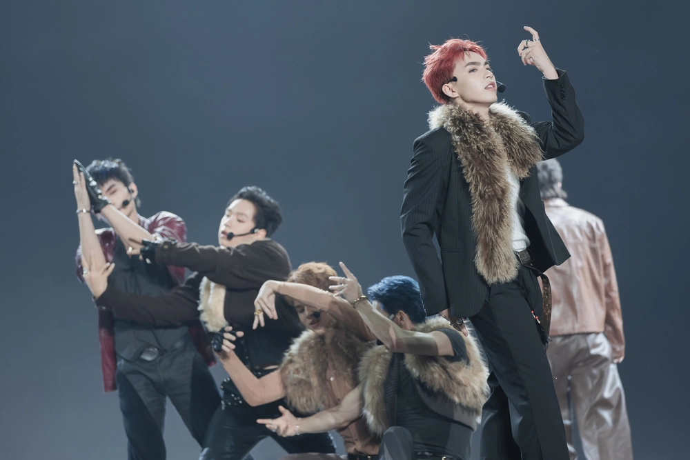 “Tân binh toàn năng” phải đối đầu nhóm nhạc TEMPEST trước thềm debut - Ảnh 1. “Tân binh toàn năng” phải đối đầu nhóm nhạc TEMPEST trước thềm debut - Ảnh 1.