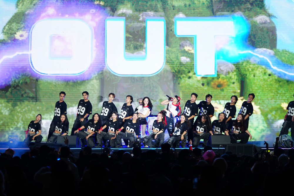 Lễ hội âm nhạc SYNC FEST 2025 thu hút giới trẻ - Ảnh 4. Lễ hội âm nhạc SYNC FEST 2025 thu hút giới trẻ - Ảnh 4.