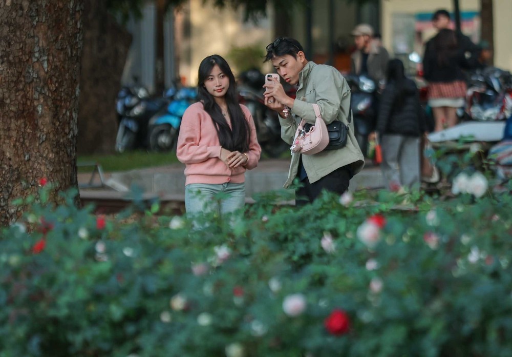 Không khí Thủ đô trong lành trở lại nhờ đợt gió mùa Đông Bắc - Ảnh 15. Không khí Thủ đô trong lành trở lại nhờ đợt gió mùa Đông Bắc - Ảnh 15.