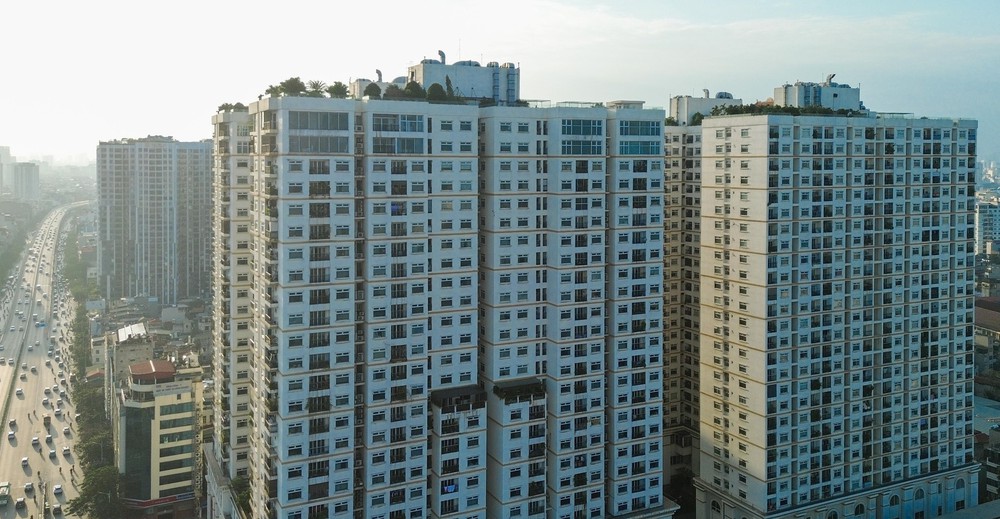 Không khí Thủ đô trong lành trở lại nhờ đợt gió mùa Đông Bắc - Ảnh 1. Không khí Thủ đô trong lành trở lại nhờ đợt gió mùa Đông Bắc - Ảnh 1.