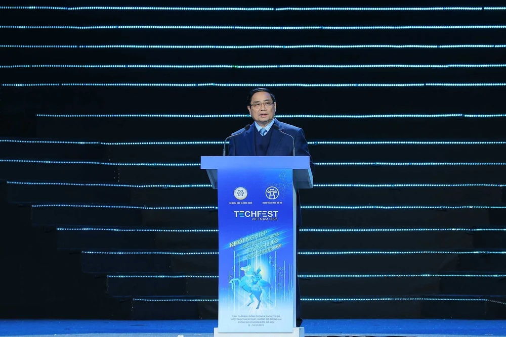 Ra mắt hệ sinh thái chuyển đổi số toàn diện cấp phường, xã - Ảnh 1. Ra mắt hệ sinh thái chuyển đổi số toàn diện cấp phường, xã - Ảnh 1.