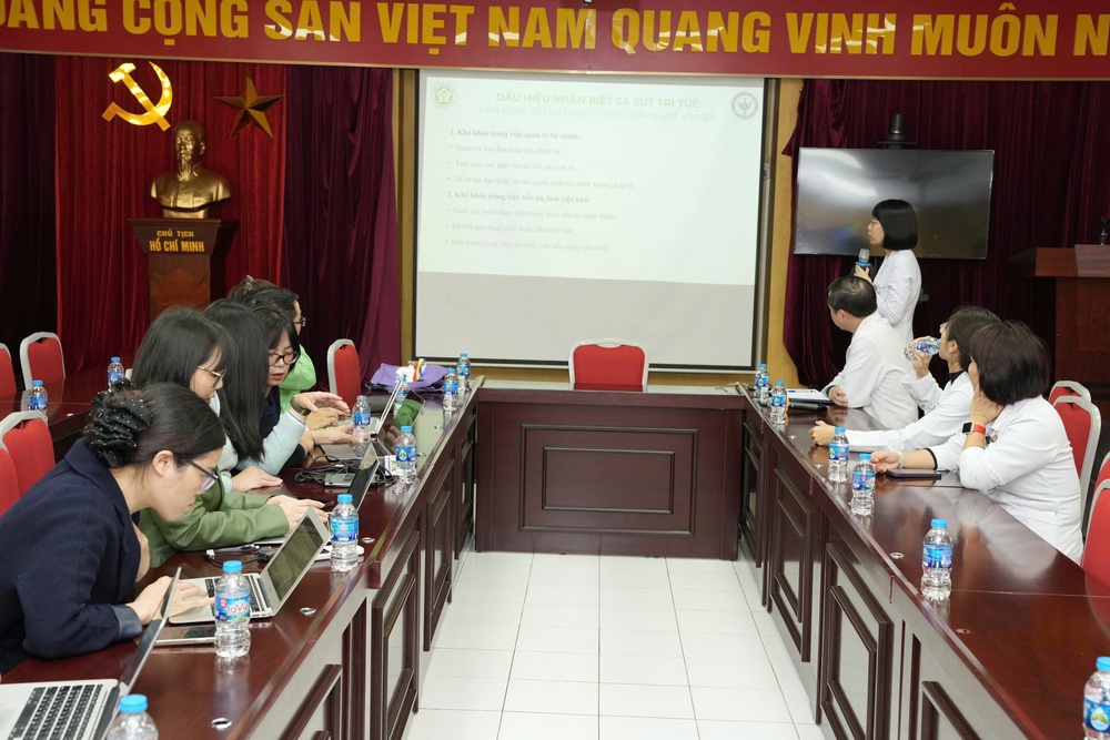 Khi “hay quên” không còn là chuyện bình thường của người cao tuổi - Ảnh 1. Khi “hay quên” không còn là chuyện bình thường của người cao tuổi - Ảnh 1.