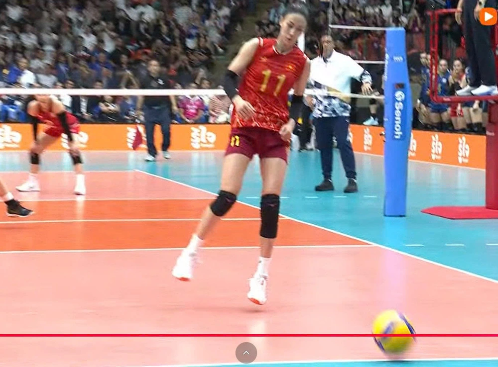 Vì sao ĐT bóng chuyền nữ Việt Nam không khiếu nại pha ghi điểm gây tranh cãi của ĐT Thái Lan? - Ảnh 2. Vì sao ĐT bóng chuyền nữ Việt Nam không khiếu nại pha ghi điểm gây tranh cãi của ĐT Thái Lan? - Ảnh 2.