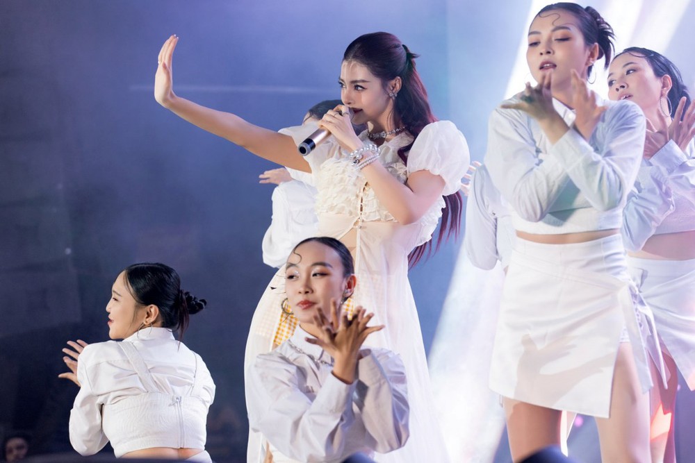 Lona Kiều Loan được réo gọi khi MGI Allstars có những tiêu chí mới - Ảnh 4. Lona Kiều Loan được réo gọi khi MGI Allstars có những tiêu chí mới - Ảnh 4.