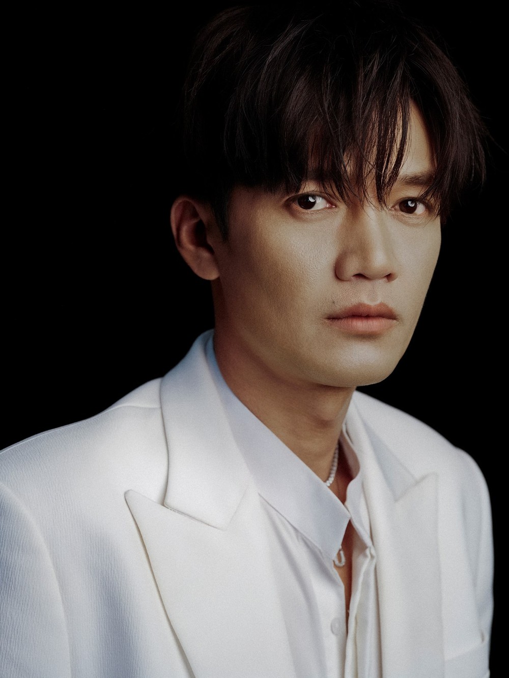 Quang Tuấn nối dài một năm rực rỡ trên màn ảnh - Ảnh 4. Quang Tuấn nối dài một năm rực rỡ trên màn ảnh - Ảnh 4.