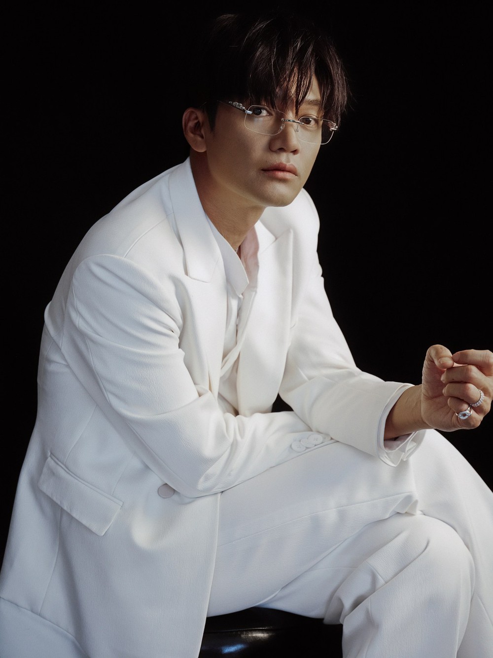 Quang Tuấn nối dài một năm rực rỡ trên màn ảnh - Ảnh 3. Quang Tuấn nối dài một năm rực rỡ trên màn ảnh - Ảnh 3.