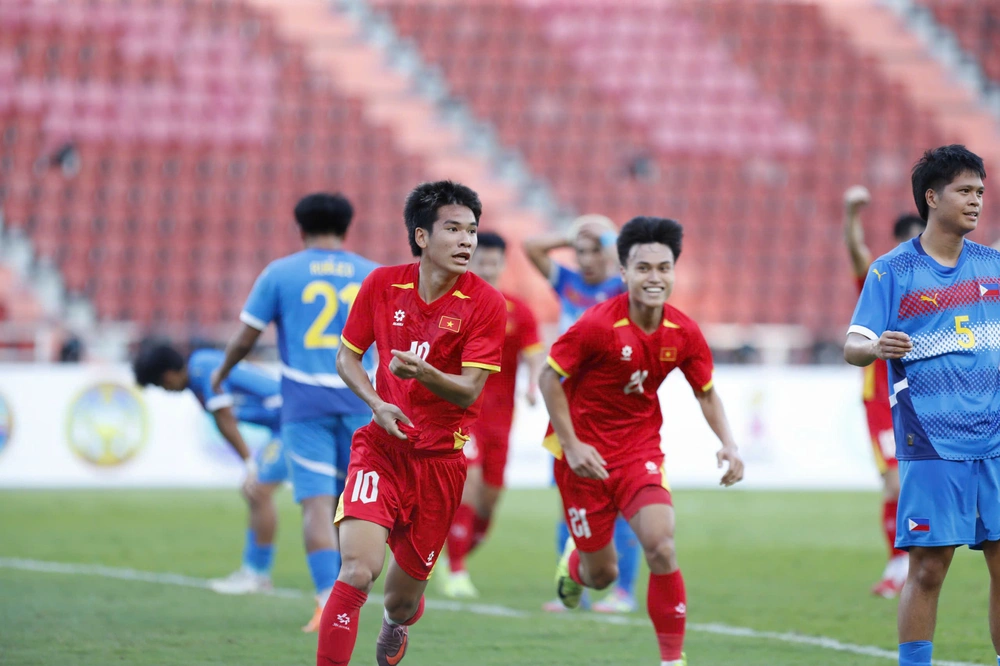 Hành trình ngược dòng của "người hùng" Lê Văn Thuận ở U22 Việt Nam - Ảnh 1. Hành trình ngược dòng của "người hùng" Lê Văn Thuận ở U22 Việt Nam - Ảnh 1.