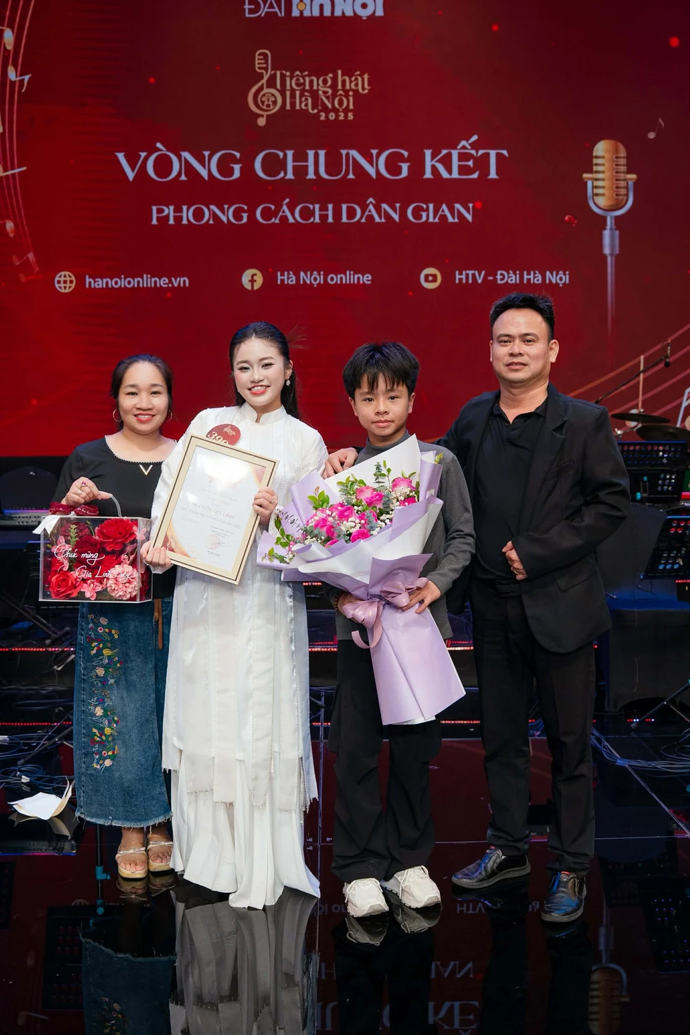 NSƯT Tố Nga từng ngạc nhiên về học trò 16 tuổi vừa giành giải Nhì Tiếng hát Hà Nội 2025 - Ảnh 5. NSƯT Tố Nga từng ngạc nhiên về học trò 16 tuổi vừa giành giải Nhì Tiếng hát Hà Nội 2025 - Ảnh 5.