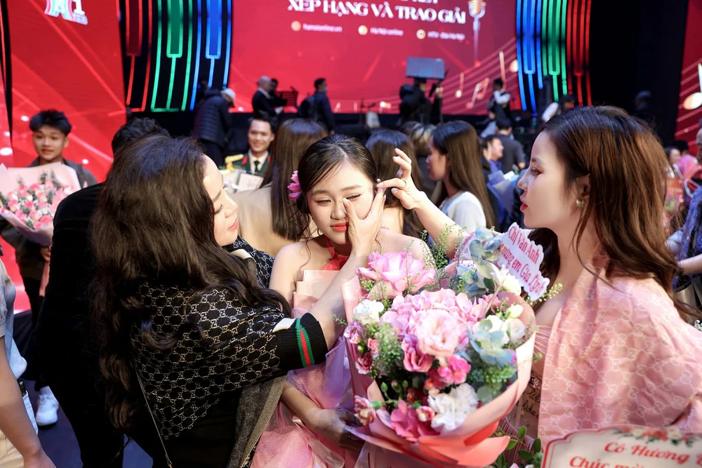 NSƯT Tố Nga từng ngạc nhiên về học trò 16 tuổi vừa giành giải Nhì Tiếng hát Hà Nội 2025 - Ảnh 1. NSƯT Tố Nga từng ngạc nhiên về học trò 16 tuổi vừa giành giải Nhì Tiếng hát Hà Nội 2025 - Ảnh 1.