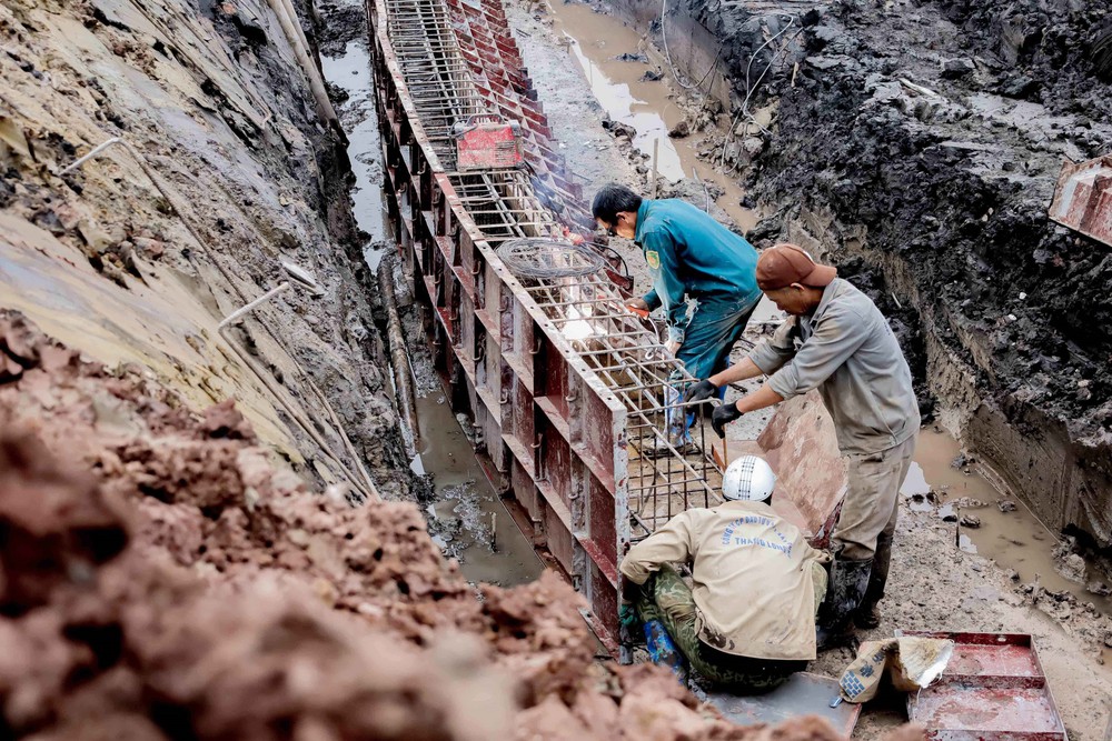 Hà Nội đẩy nhanh tiến độ dự án hồ điều hòa gần 1.000 tỷ đồng - Ảnh 6. Hà Nội đẩy nhanh tiến độ dự án hồ điều hòa gần 1.000 tỷ đồng - Ảnh 6.