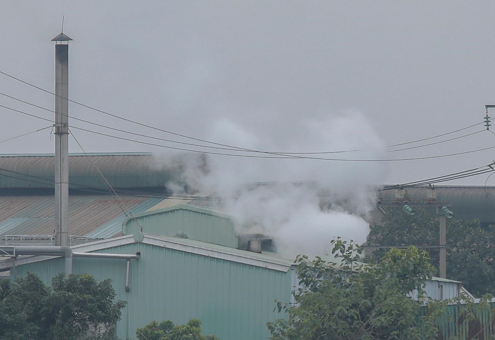 Hà Nội siết chặt kiểm soát bụi mịn từng bước nâng cao chất lượng không khí - Ảnh 8. Hà Nội siết chặt kiểm soát bụi mịn từng bước nâng cao chất lượng không khí - Ảnh 8.