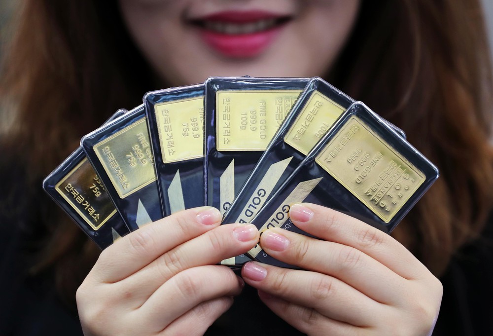 Kinh tế 2025, Dự báo 2026: Năm lịch sử của giá vàng - Ảnh 1. Kinh tế 2025, Dự báo 2026: Năm lịch sử của giá vàng - Ảnh 1.