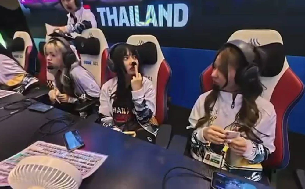 VĐV Thái Lan bị trục xuất khỏi SEA Games 2025 vì gian lận, CLB chấm dứt luôn hợp đồng  - Ảnh 2.