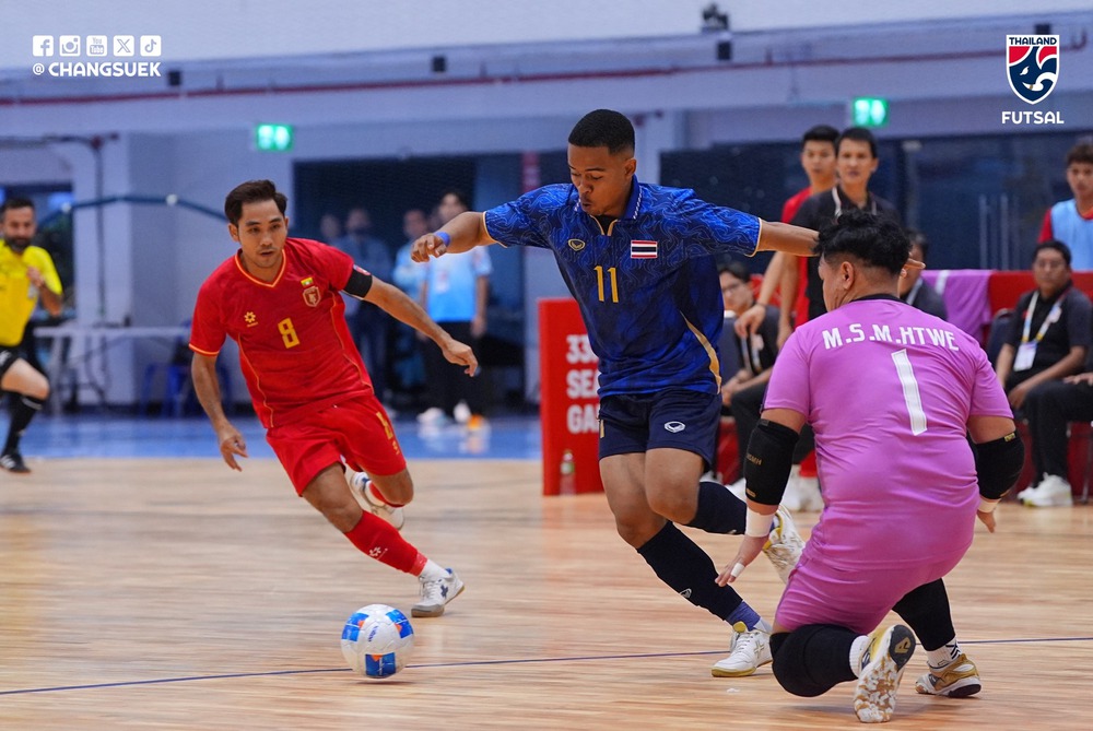 Futsal Việt Nam thức tỉnh đúng lúc, hạ đương kim vô địch Đông Nam Á, quyết đấu Thái Lan tranh HCV SEA Games - Ảnh 3. Futsal Việt Nam thức tỉnh đúng lúc, hạ đương kim vô địch Đông Nam Á, quyết đấu Thái Lan tranh HCV SEA Games - Ảnh 3.