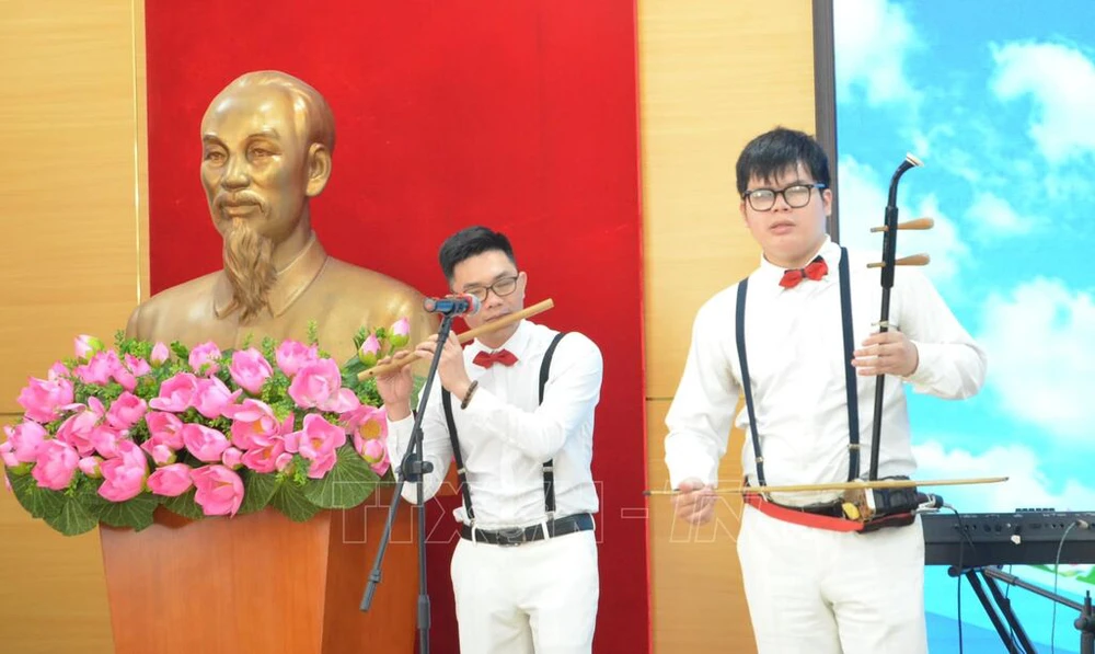 Công nghệ số: Chiếc chìa khóa thắp sáng ước mơ của cộng đồng người mù - Ảnh 3.