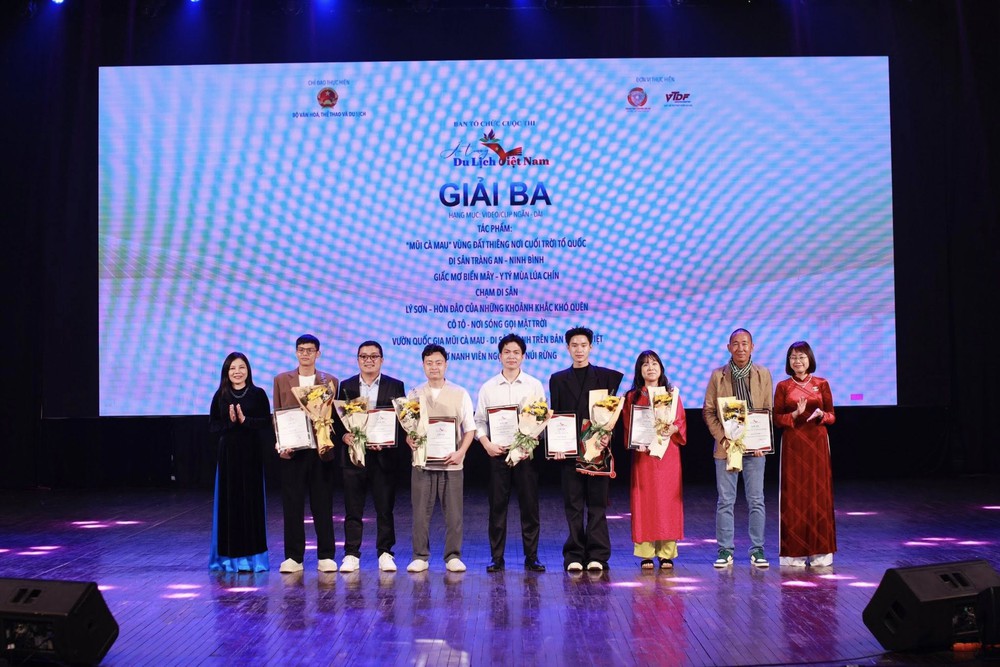 Vinh danh những sáng tạo Video/clip "Ấn tượng Du lịch Việt Nam" năm 2025 - Ảnh 4. Vinh danh những sáng tạo Video/clip "Ấn tượng Du lịch Việt Nam" năm 2025 - Ảnh 4.