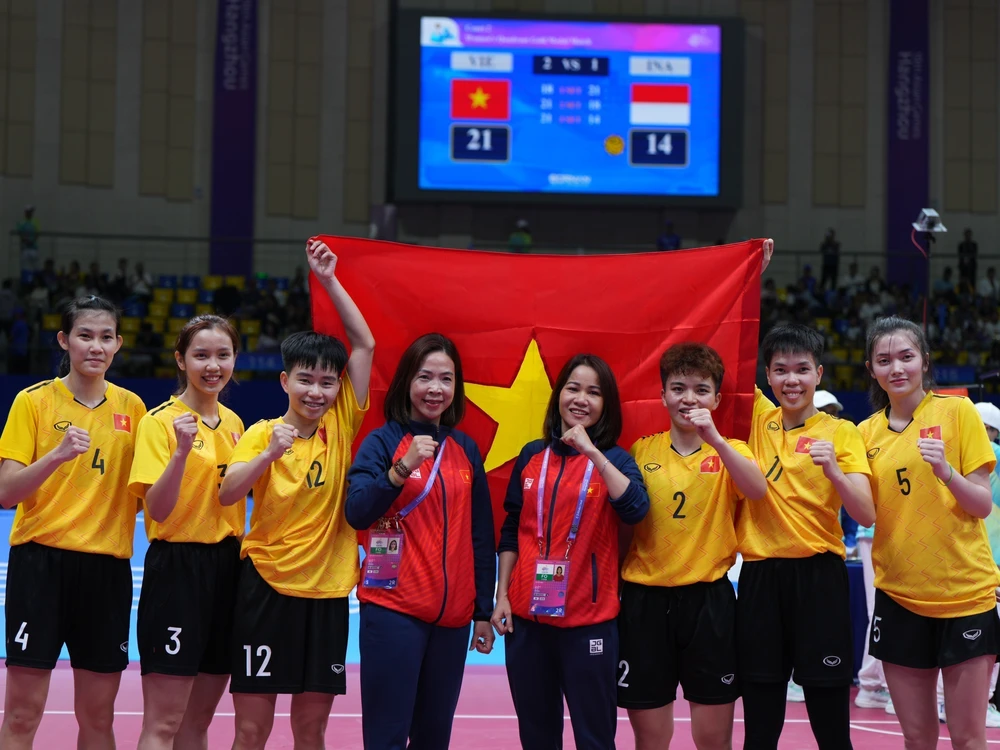 Đội tuyển cầu mây nữ Việt Nam: "Vào hang bắt cọp" - Ảnh 1. Đội tuyển cầu mây nữ Việt Nam: "Vào hang bắt cọp" - Ảnh 1.