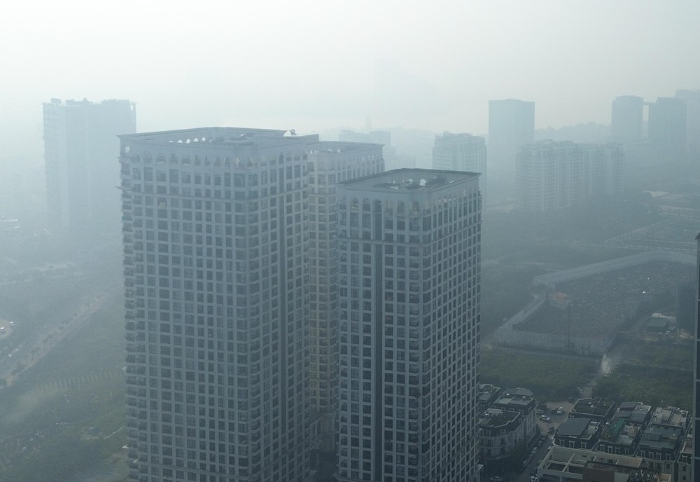 Hà Nội, TP. Hồ Chí Minh và các tỉnh lân cận ô nhiễm không khí ở mức xấu, kém - Ảnh 1. Hà Nội, TP. Hồ Chí Minh và các tỉnh lân cận ô nhiễm không khí ở mức xấu, kém - Ảnh 1.