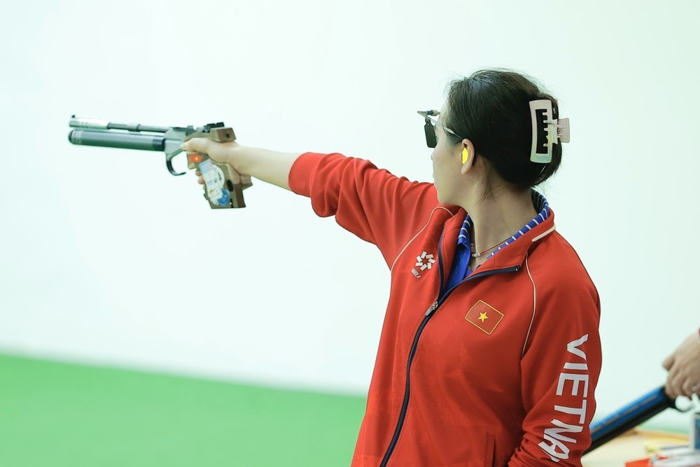 Trịnh Thu Vinh phải đi kiểm tra doping sau khi giành HCV SEA Games 2025 - Ảnh 1. Trịnh Thu Vinh phải đi kiểm tra doping sau khi giành HCV SEA Games 2025 - Ảnh 1.