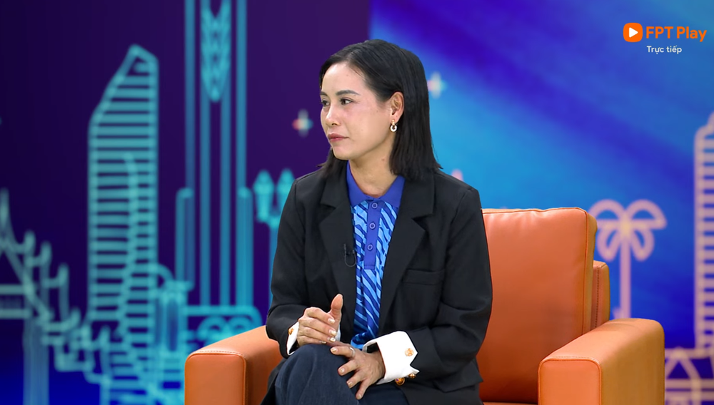 Cựu danh thủ Văn Thị Thanh: 'Tôi cứ tưởng bóng đá đã thay đổi luật bắt việt vị' - Ảnh 3. Cựu danh thủ Văn Thị Thanh: 'Tôi cứ tưởng bóng đá đã thay đổi luật bắt việt vị' - Ảnh 3.