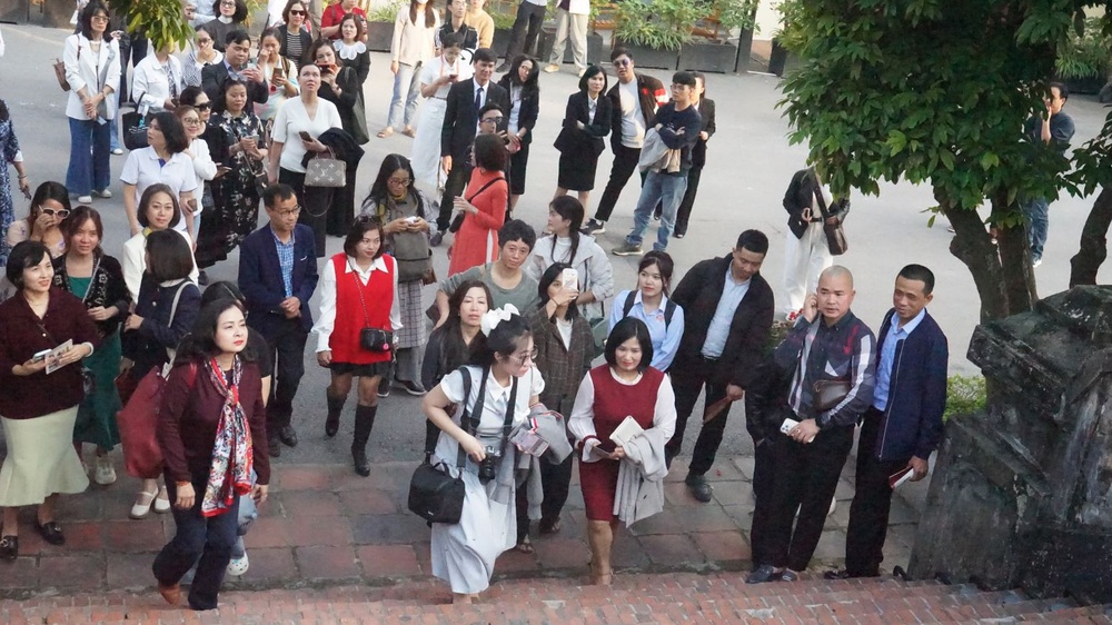 Cột cờ Hà Nội - từ biểu tượng đến trải nghiệm mới - Ảnh 2. Cột cờ Hà Nội - từ biểu tượng đến trải nghiệm mới - Ảnh 2.