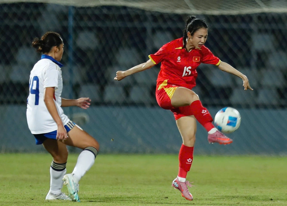 Trần Thị Duyên - điểm sáng rực rỡ giữa nỗi tiếc nuối của tuyển nữ Việt Nam - Ảnh 1. Trần Thị Duyên - điểm sáng rực rỡ giữa nỗi tiếc nuối của tuyển nữ Việt Nam - Ảnh 1.