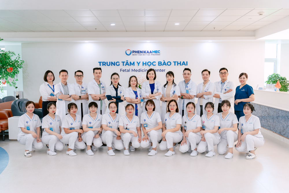 Kỹ thuật nội soi buồng ối bằng laser giải phóng thai nhi thoát khỏi hội chứng dải sợi ối - Ảnh 4. Kỹ thuật nội soi buồng ối bằng laser giải phóng thai nhi thoát khỏi hội chứng dải sợi ối - Ảnh 4.