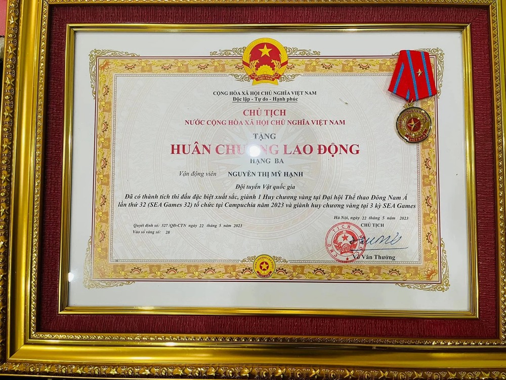 Chuyện về ba chị em gái cùng đoạt HCV SEA Games 2025 - Ảnh 1.